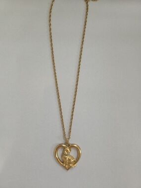 Gold Heart Pendant Necklace with Cat Motif - Women Jewelry